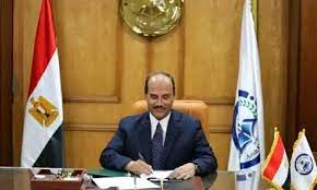 د حسن الدمرداش رئيس جامعة العريش